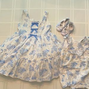 Janie & Jack Baby Girls Blue and White floral dress & romper